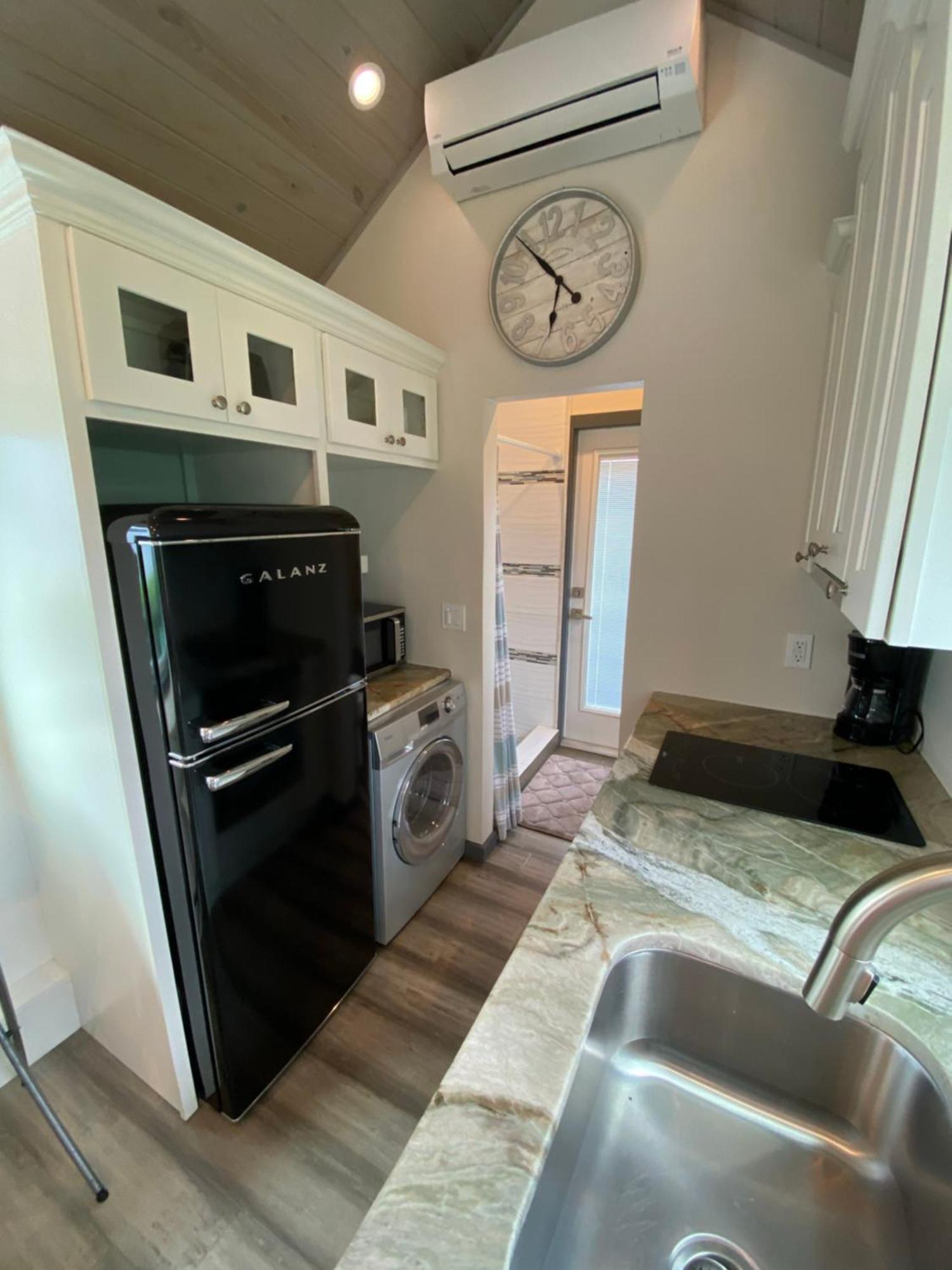 Orlando Lakefront Tiny Homes 6 Plus Month Rentals ออร์ลันโด ภายนอก รูปภาพ