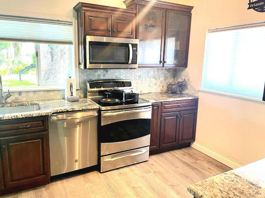 Orlando Lakefront Tiny Homes 6 Plus Month Rentals ออร์ลันโด ห้อง รูปภาพ
