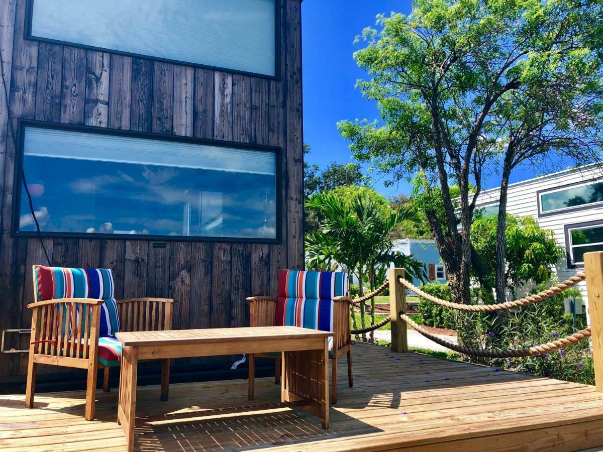 Orlando Lakefront Tiny Homes 6 Plus Month Rentals ออร์ลันโด ภายนอก รูปภาพ
